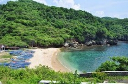 Pantai Gesing (sumber: itourer.blogspot.com)