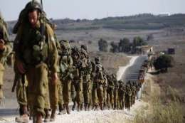 Gmbaran ilustrasi, pasukan Israel latihan di sekitar kawasan Dataran Tinggi Golan. Sumber gambar : Haaretz via Islampos.com