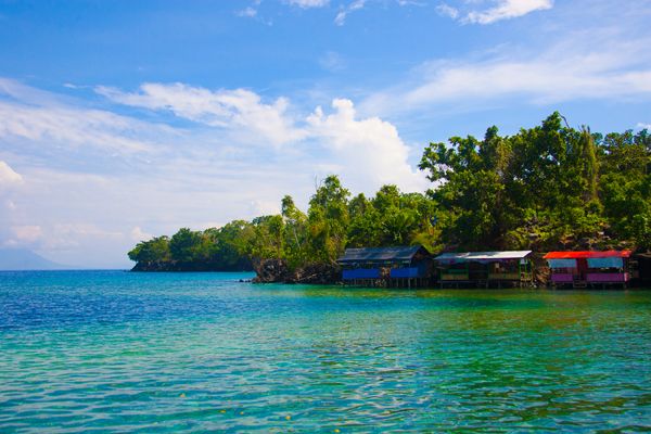 Tanjung di sisi selatan pantai Jikomalamo | Foto: Dokumentasi Pribadi