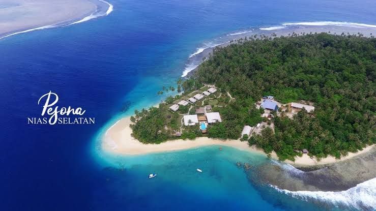 Nias Selatan dan Kita (Pesona Nias Selatan) travelerbase.com