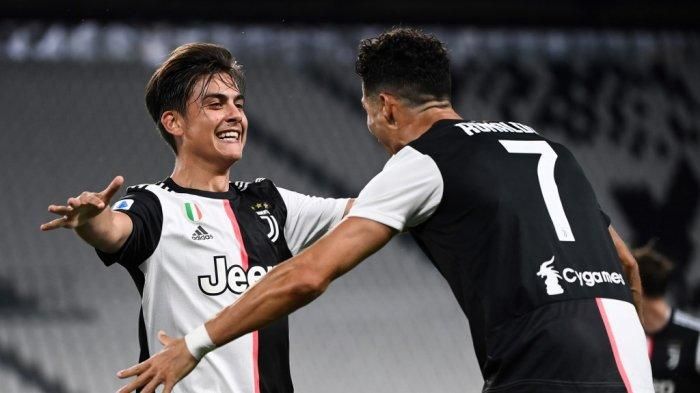 Kolaborasi Dybala-Ronaldo menjadi kunci keberhasilan Juventus mempertahankan gelar Serie A. Gambar: AFP/Marco Bertorello via Tribunnews.com