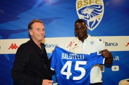 Mario Balotelli dudatangkan secara gratis oleh Brescia musim ini. | foto: bleacherreport.com