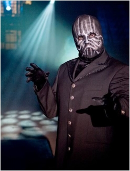 Masked Magician yang Membongkar Trik Sulap. Sumber Faruq Agung's blog