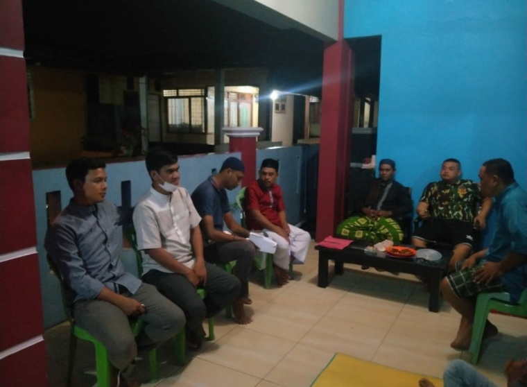 Rapat panitia persiapan kurban. Sumber: Grup WA remas