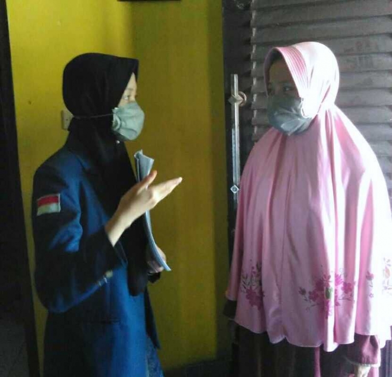 Mahasiswa UNDIP bersama ibu rumah tangga ajak cerdas kelola keuangan selama Pandemi Covid-19