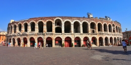 Arena - Verona. Sumber: Koleksi pribadi