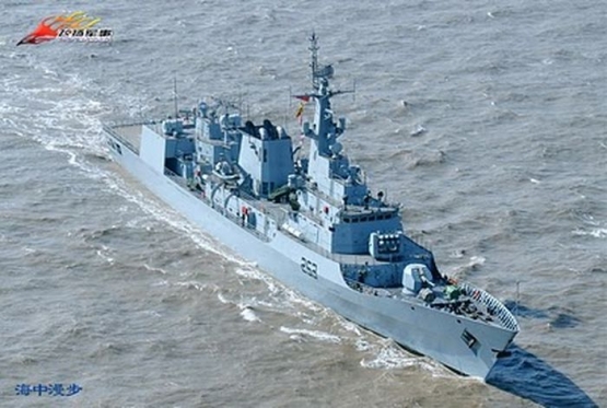 Deskripsi : kapal perang yang diminati Indonesia dari China ialah Type 053H3 PLA I Sumber Foto : Asian Defence