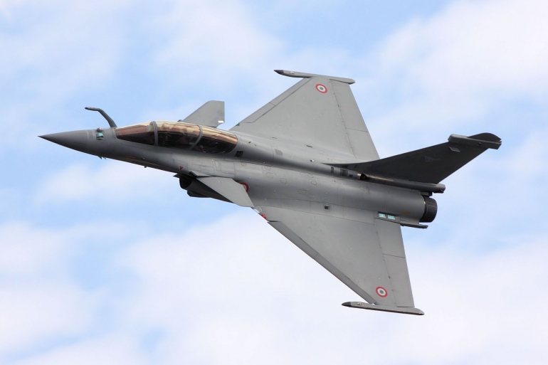 Deskripsi : fighter jet Rafale diidukan akan dibeli Indonesia I Sumber Foto : wikipedia