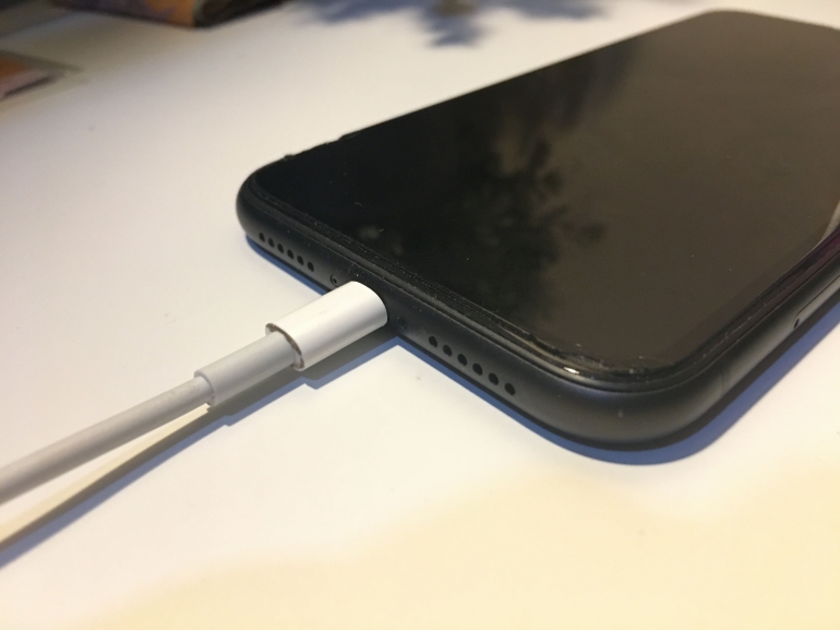 Cara Menjaga Kesehatan Baterai iPhone Halaman 1 - Kompasiana.com