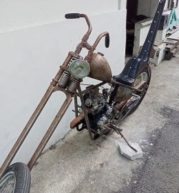 Ilustrasi: modified motorbike (dokpri)