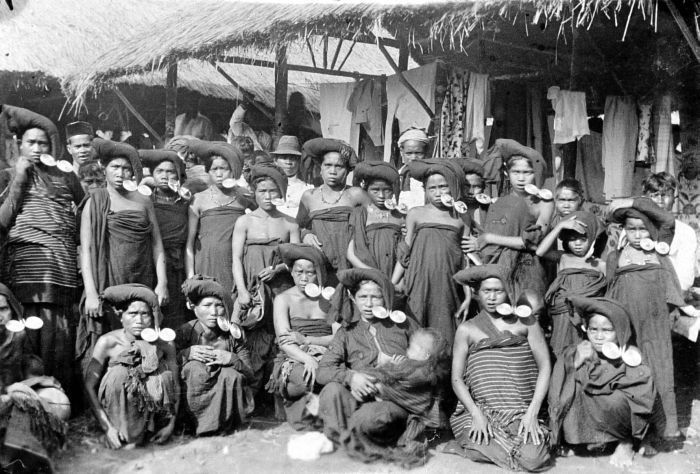 Gambaran perempuan suku Batak tempo dulu| tobatabo.com