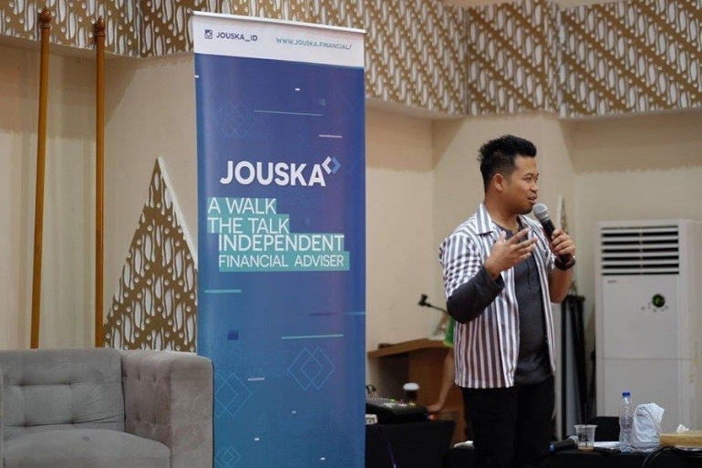 Founder sekaligus CO PT Jouska Finansial Indonesia, Aakar Abyasa Fidzuno | Sumber: trenasia.com