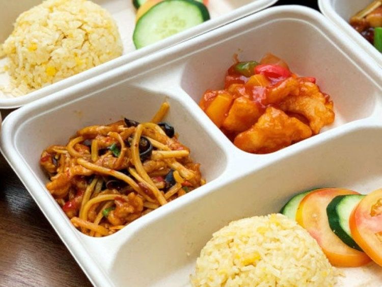 Rekomendasi 7 Menu Nasi Kotak Murah untuk Makan Siang Di Kantor Halaman