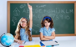 Anak memiliki keunikan yang harus dipahami orangtua, termasuk dalam cara belajar (Sumber: cosmopolitanfm.com)