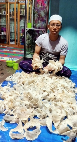 Suhaimi (28) Pembeli Sarang Burung Walet yang memanfaatkan Web Pasar Bahaur, Dok: BRI Unit Bahaur 