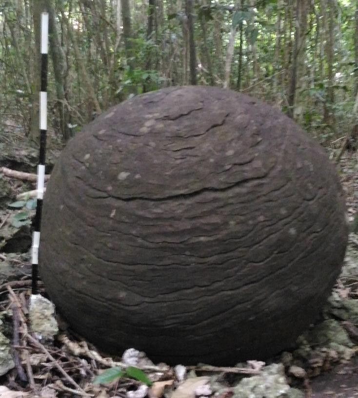Batu Butu Buntal. Sumber:Dokpri/Balar Maluku