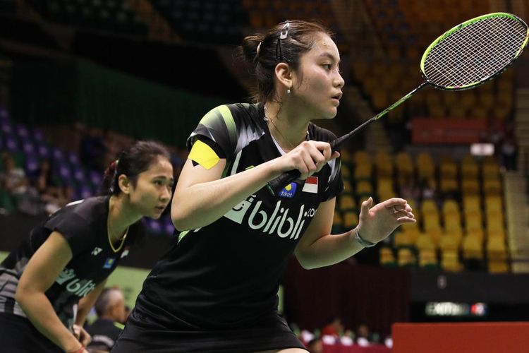 Ni Ketut Mahadewi Istarani/Tania Oktaviani Kusumah lolos ke putaran pertama Yonex-Sunrise Hongkong Open 2019 usai mengalahkan Fan Ka Yan/Wu Yi Ting, Selasa (12/11/2019). (Badminton Indonesia)
