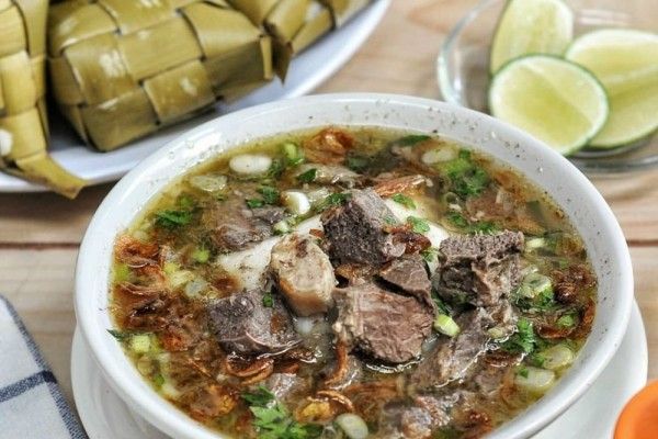 Coto Makasar (sumber:idntimes.com)