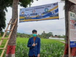 Pemasangan Banner Sosialisasi Adaptasi Kebiasaan Baru (Dokpri)