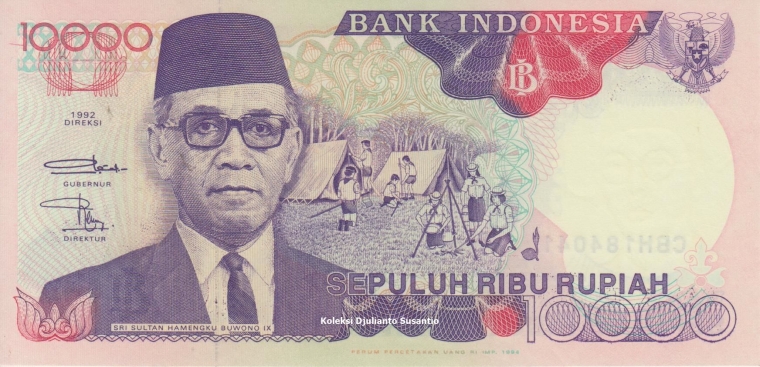 Uang kertas emisi 1992 bergambar Sri Sultan HB IX dan aktivitas perkemahan pramuka (Dokpri)