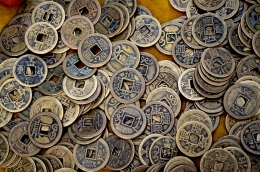 Koin Cina Kuno | Foto : Public Domain Pictures