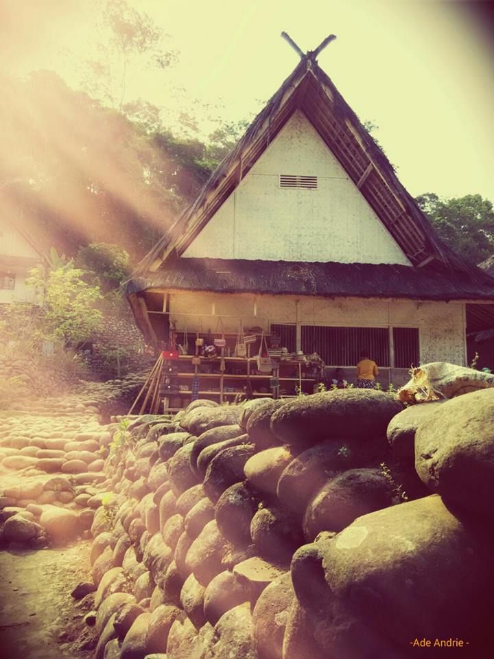 Kampung Naga Adopsi Hutan Adat demi Menjaga Keseimbangan Alam Halaman