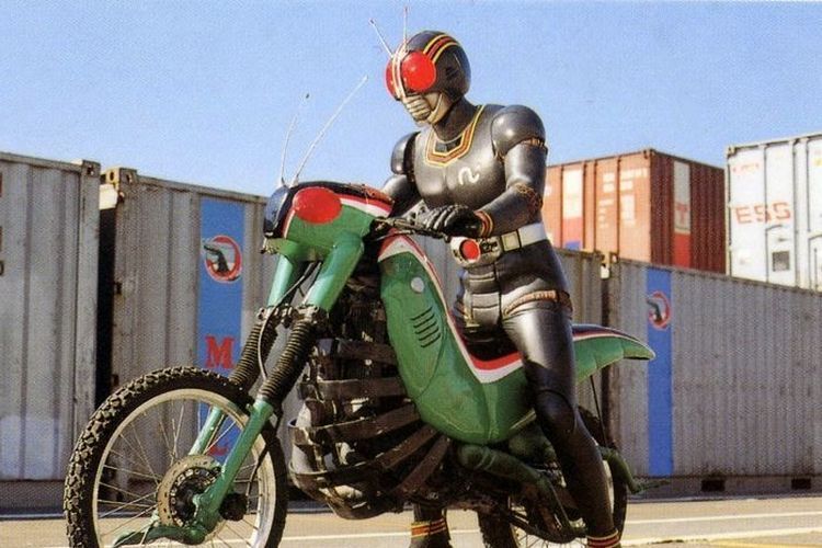 Motor belalang tempur | Property of Toei