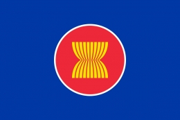 Bendera ASEAN (gambar: wikimedia commons)