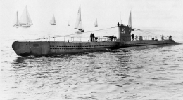 Keterangan gambar: U-Boot Type VII A. Type VII merupakan standar dari Kapal Selam AL Jerman. Sumber gambar: Deutsches U-Boot Museum/www.dubm.de 