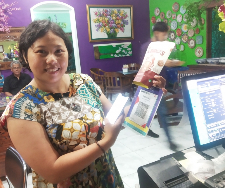 Dok.pri pembayaran transaksi dengan scan QRIS