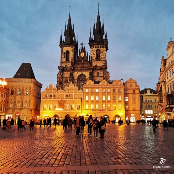 Senja di Old Town Square- Praha. Sumber: dokpri