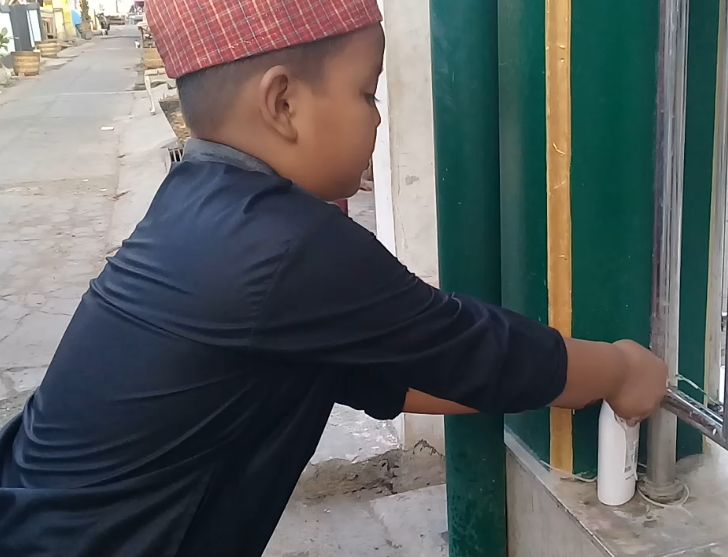 foto anak-anak praktek mencuci tangan (Dok. pribadi)
