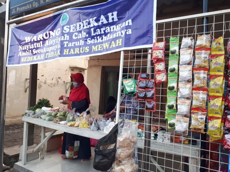 Warung sedekat NA cabang Larangan (dok.Ani)