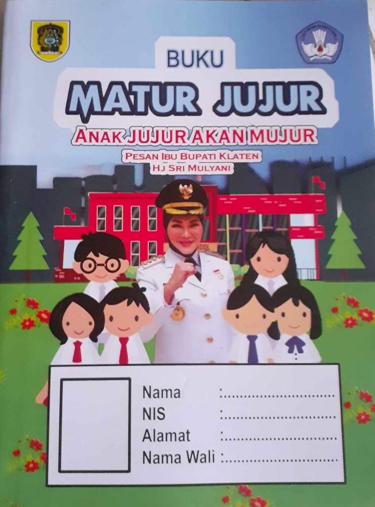 Buku matur jujur bagi peserta didik SD, SMP di Klaten (Foto : Dok/Diq)