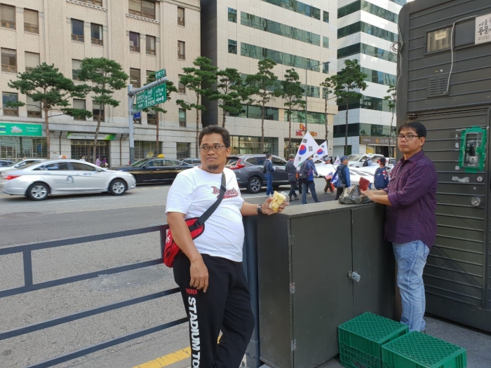 Terpana. Bersama Adi Prast. (dokpri)