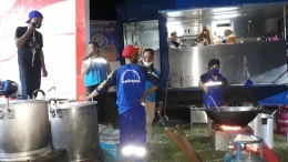 Tagana membuka dapur umum untuk penuhi kebutuhan dasar pengungsi (dok. Tagana Prov Gorontalo)