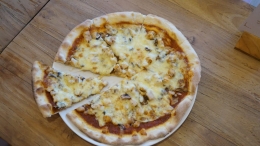 Pizza Nanamia Speciale. Doc: Riana