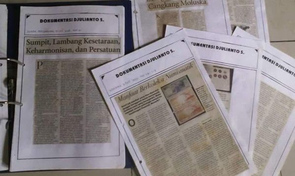Beberapa kliping tulisan saya di beberapa media cetak (koleksi pribadi)