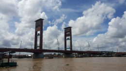 Jembatan Ampera ikon megah kota Palembang