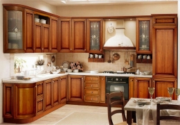 Kenampakan dari dapur bentuk L lengkap dengan lemari bawah dan gantungnya | rumahmu.com