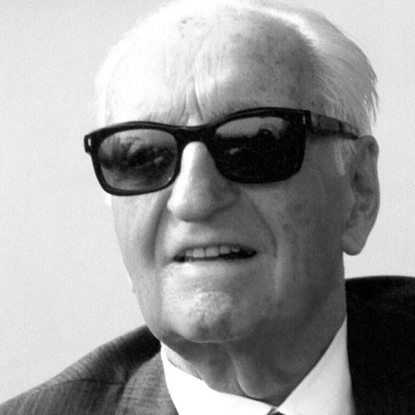 Enzo Ferrari (motorwebmuseum.com)