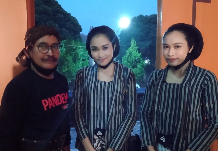 Setelah tampil bersama Ki Sholeh Adipramono. Dokpri