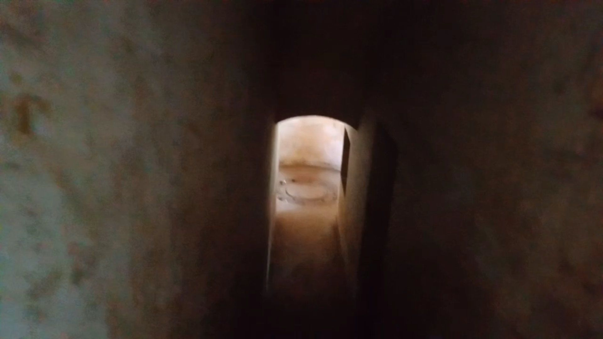 Lorong gelap di gunung kunci dengan ujung sebuah lobang /dokpri 