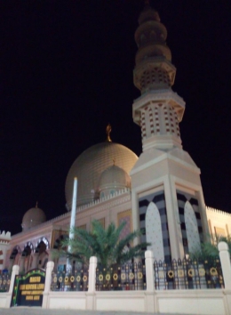 Masjid Harun Keuchik Leumiek di desa Lam Seupeung Banda Aceh (doc Pribadi)