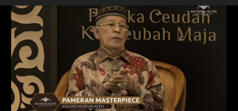 Harun Keuchik Leumiek dalam Dialog Seni di Museum Aceh (doc Pribadi)