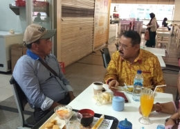 AS Edi, pendiri Yayasan Alma'arij Padang Pariaman bersama H. Sagi. (foto dok wag sahabat trisuryadi taslim)