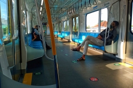 PSBB Jakarta membuat jumlah penumpang MRT Jakarta menurun (foto: widikurniawan)