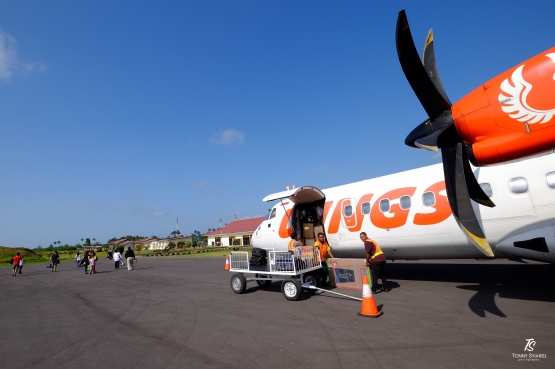 Terbang dgn Pesawat Propeller. Sumber: koleksi pribadi