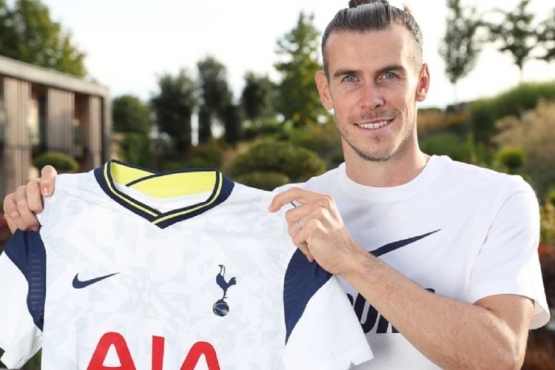 Spurs sekarang diperkuat oleh Bale lagi. (twitter.com/SpursOfficial)