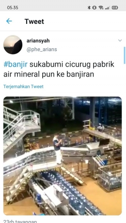 Tangkapan layar dari akun Twitter, banjir di pabrik air mineral, Cicurug (dokumen pribadi)